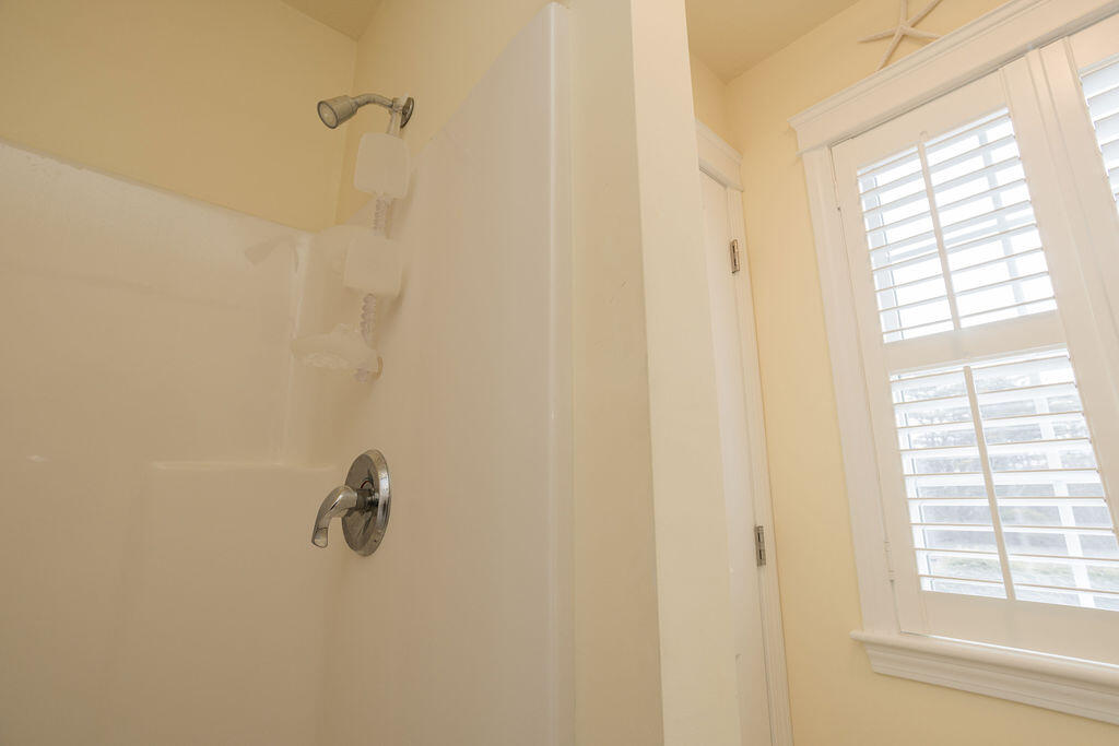 28 Fort Hill Avenue Extension York ME 03909