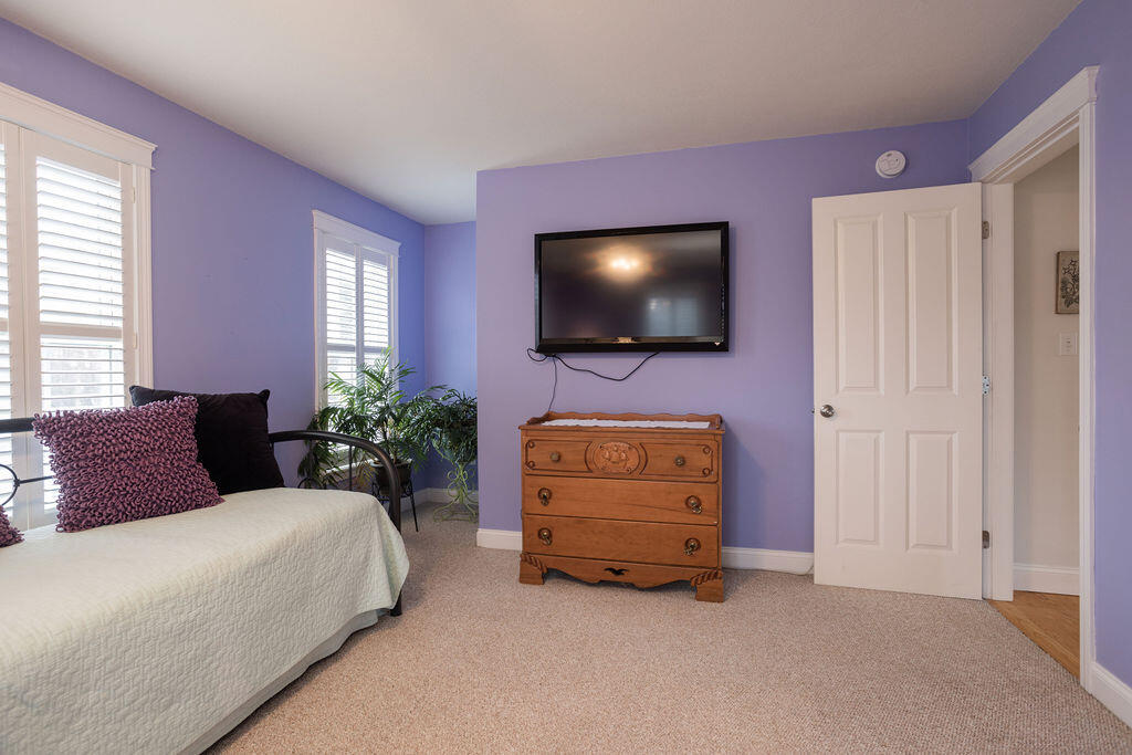 28 Fort Hill Avenue Extension York ME 03909