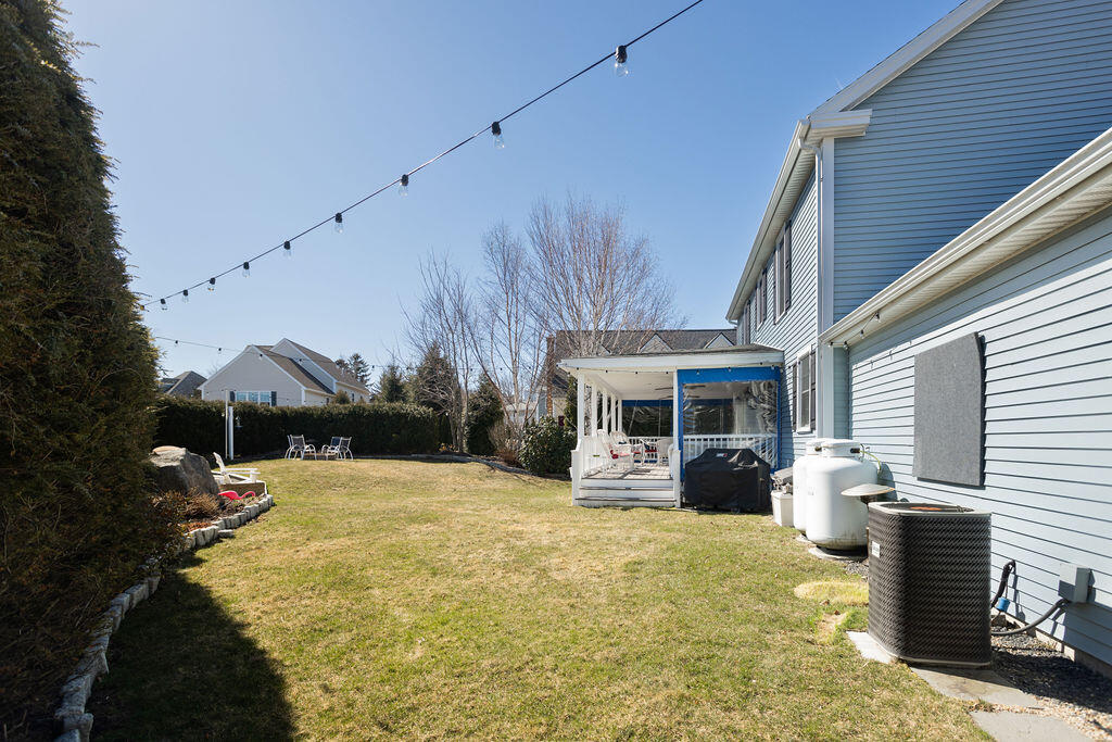 28 Fort Hill Avenue Extension York ME 03909