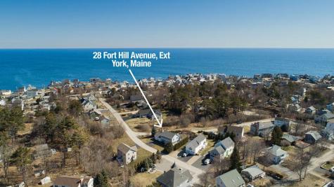 28 Fort Hill Avenue Extension York ME 03909