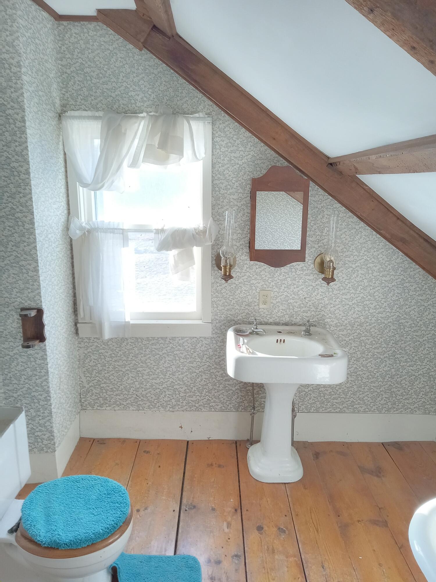 1059 Route 193 Deblois ME 04622