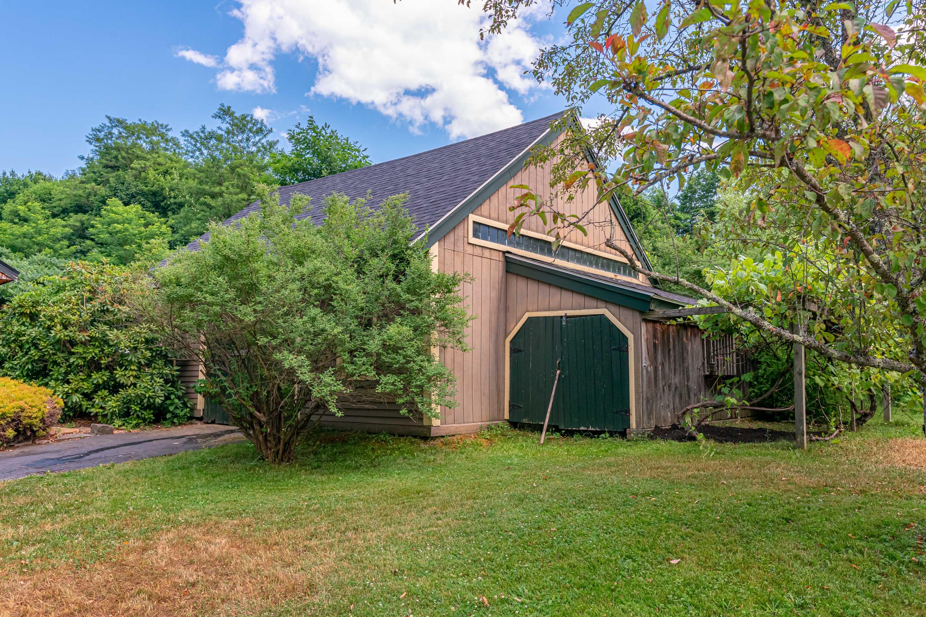 11 Long Cove Road York ME 03909