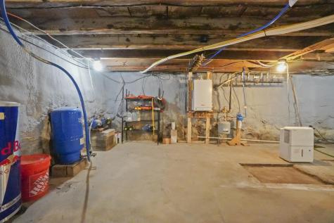 4028 Broadway Kenduskeag ME 04450