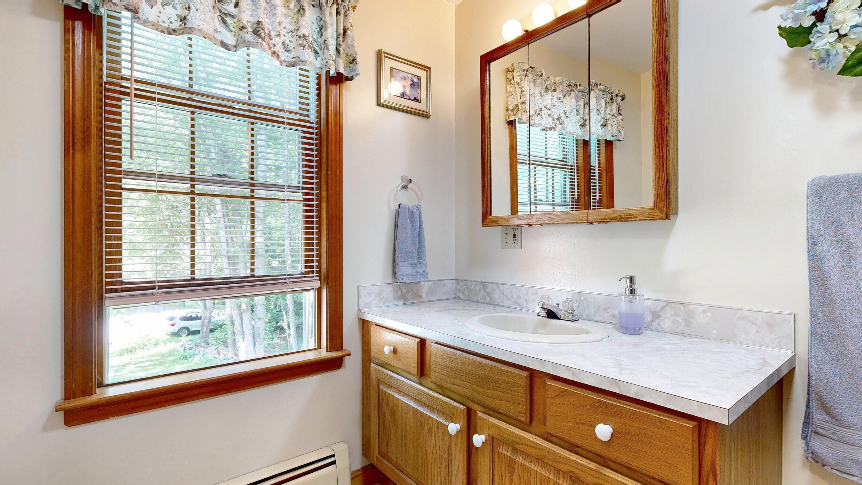 35 Oak Ridge Drive Standish ME 04084