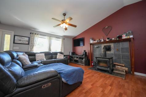 5 Deer Run Lane Kenduskeag ME 04450