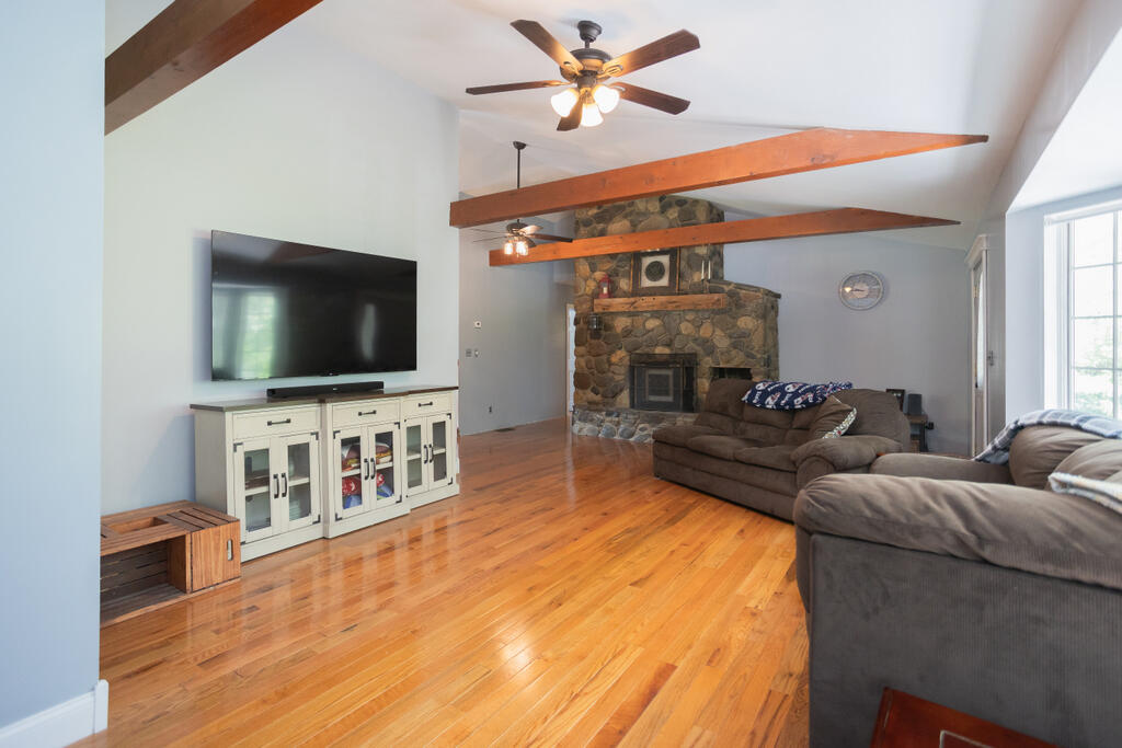 127 George Thomas Road Chesterville ME 04938