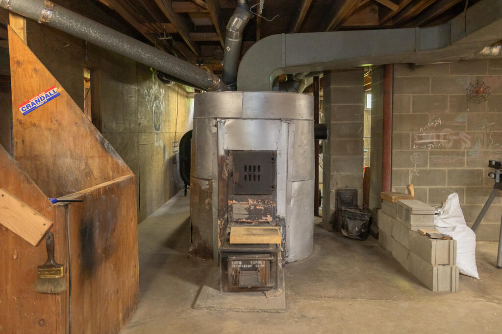 127 George Thomas Road Chesterville ME 04938