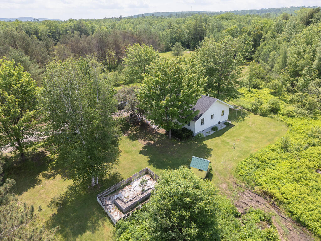 127 George Thomas Road Chesterville ME 04938