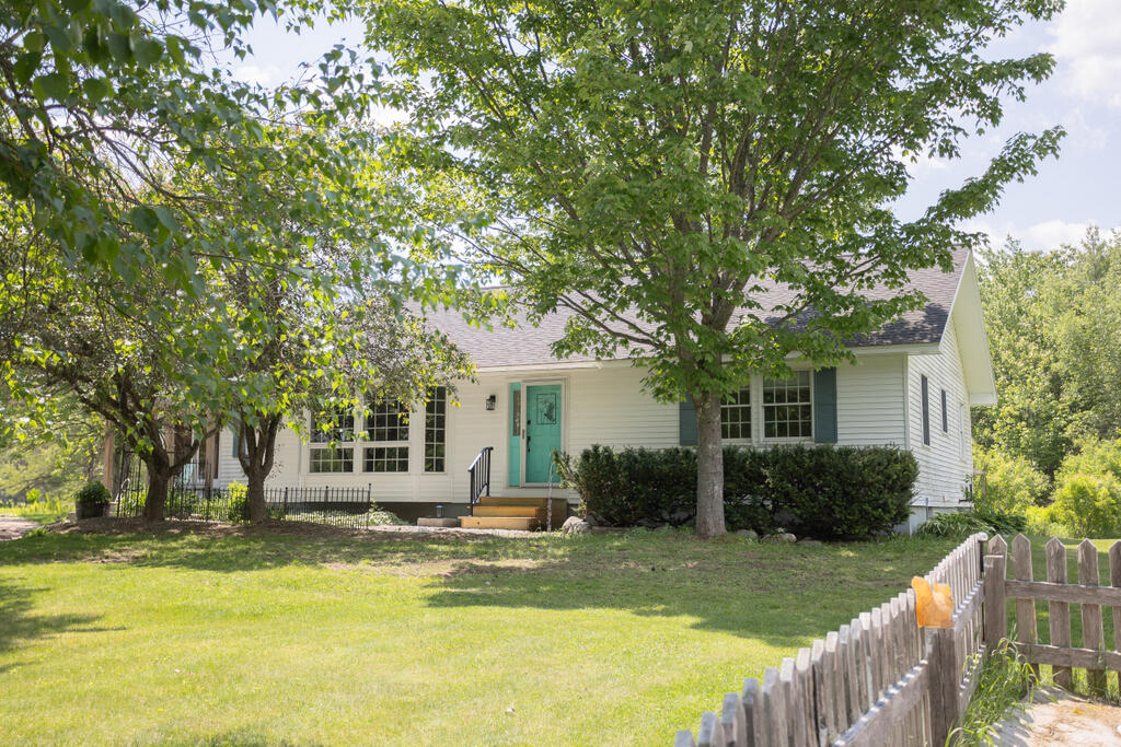 127 George Thomas Road Chesterville ME 04938