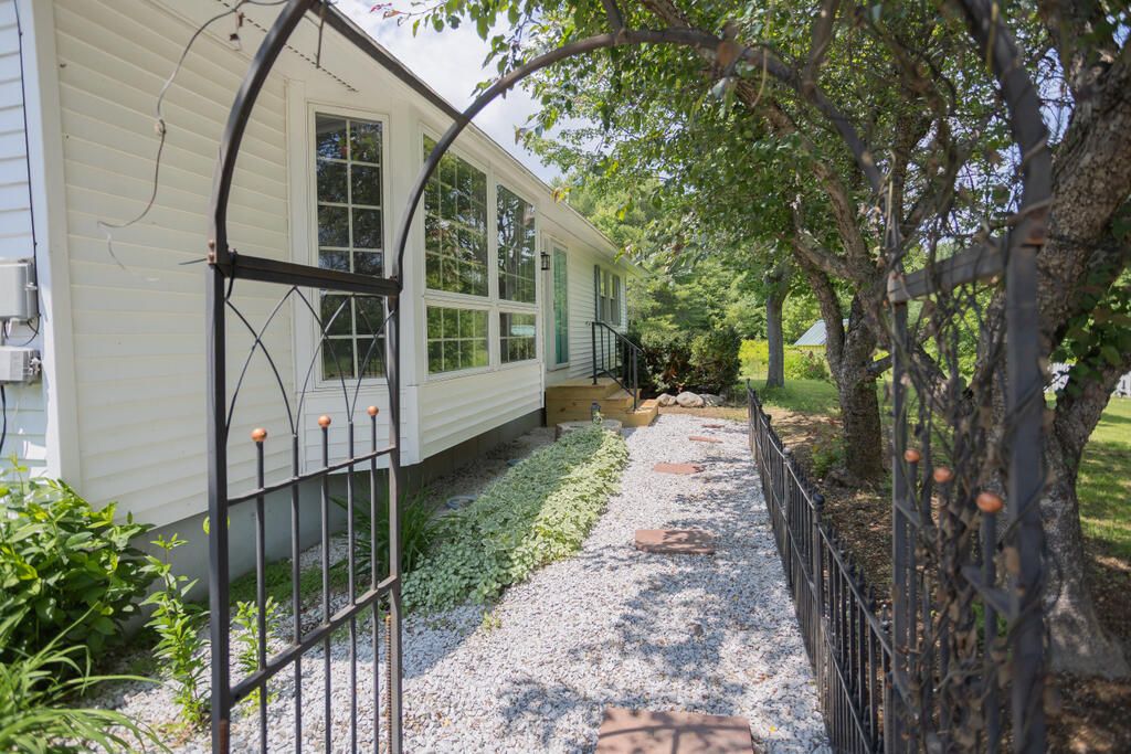 127 George Thomas Road Chesterville ME 04938