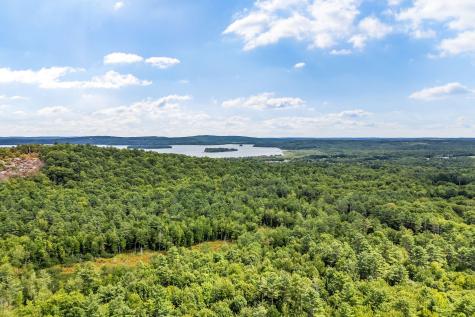 58-1 North Road Leeds ME 04263