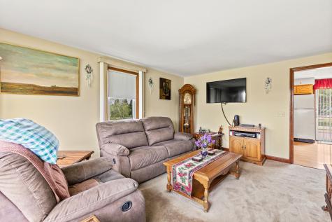 4 Shirley Lane Gorham ME 04038