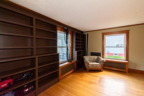 184 Whitney Street Auburn ME 04210