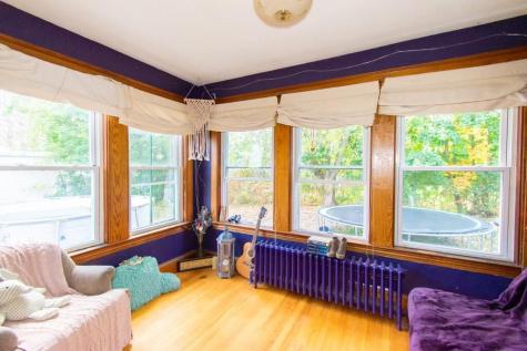 184 Whitney Street Auburn ME 04210