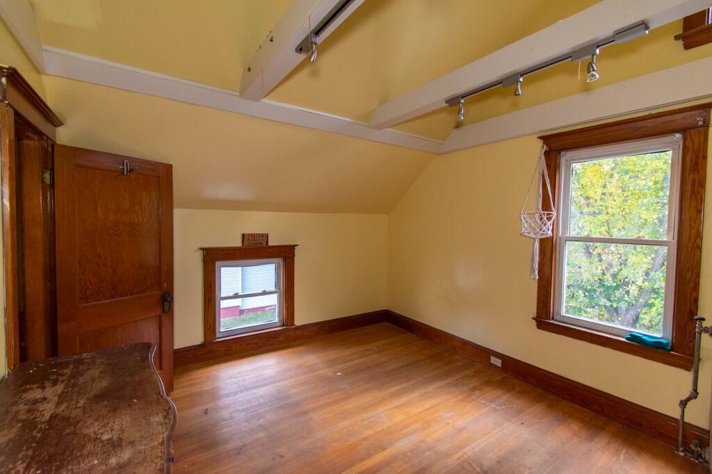 184 Whitney Street Auburn ME 04210