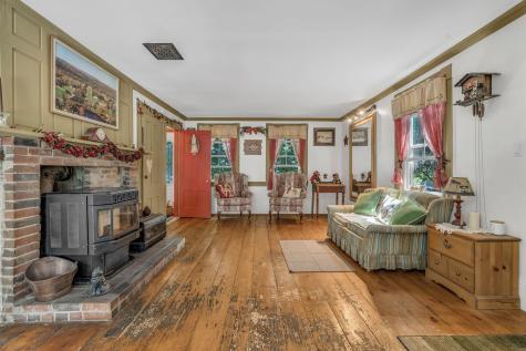 546 Webber Pond Road Vassalboro ME 04989