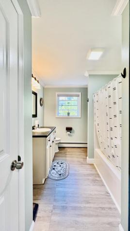 40 Ellis Court Bangor ME 04401