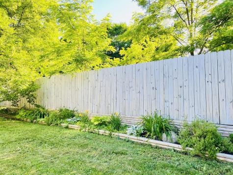 40 Ellis Court Bangor ME 04401