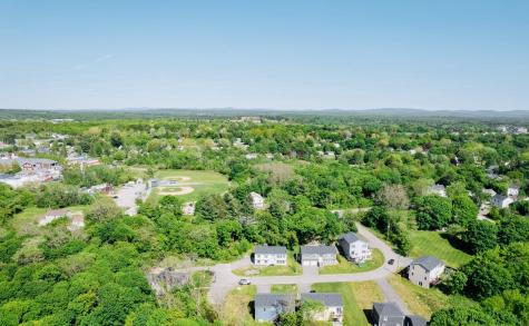 40 Ellis Court Bangor ME 04401