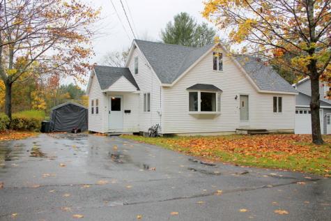 8 Smith Street Lewiston ME 04240
