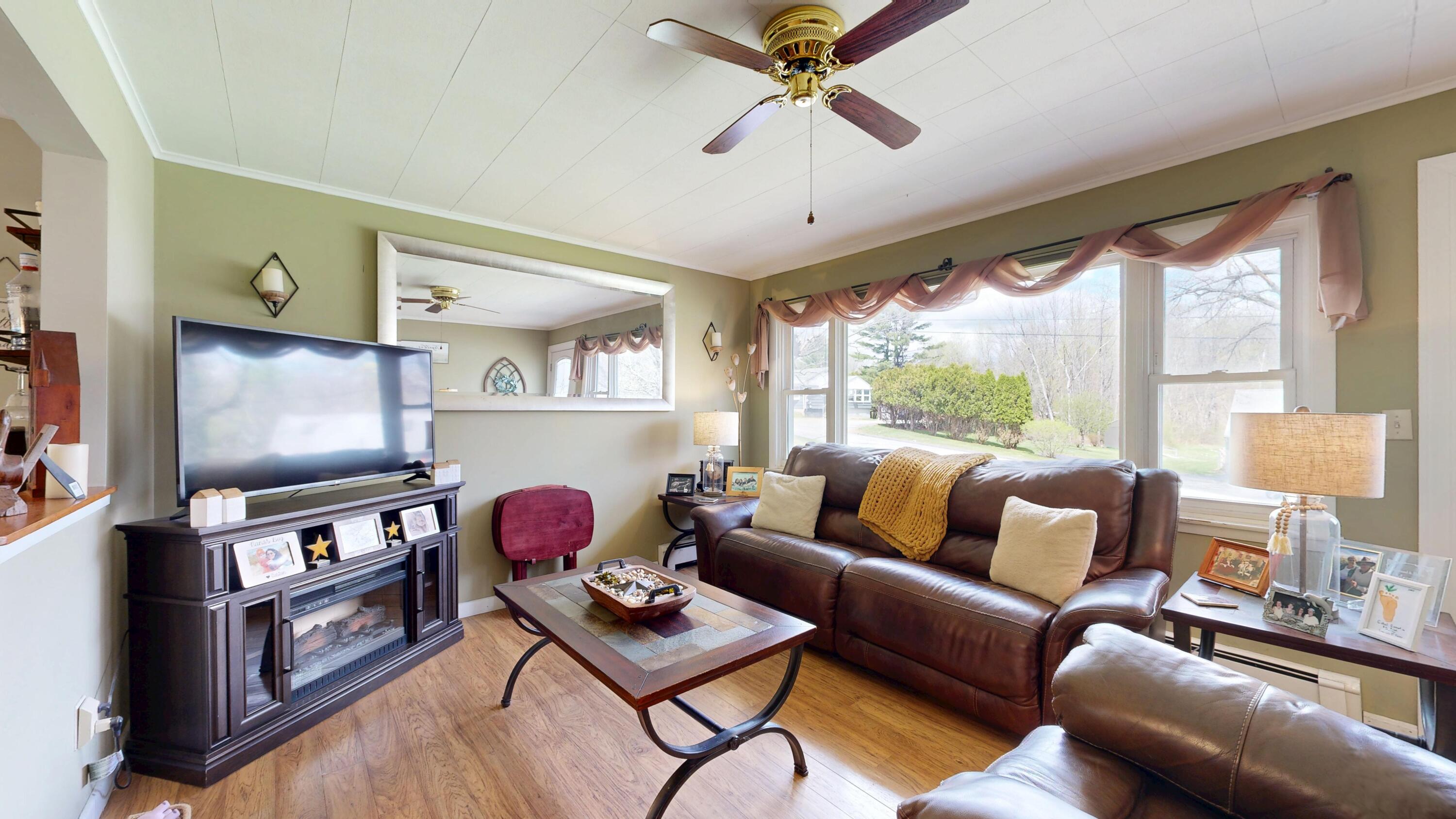 129 Old Lisbon Road Lewiston ME 04240