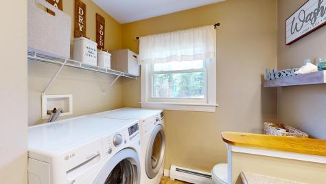129 Old Lisbon Road Lewiston ME 04240