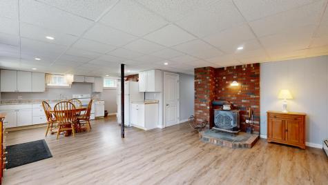 129 Old Lisbon Road Lewiston ME 04240