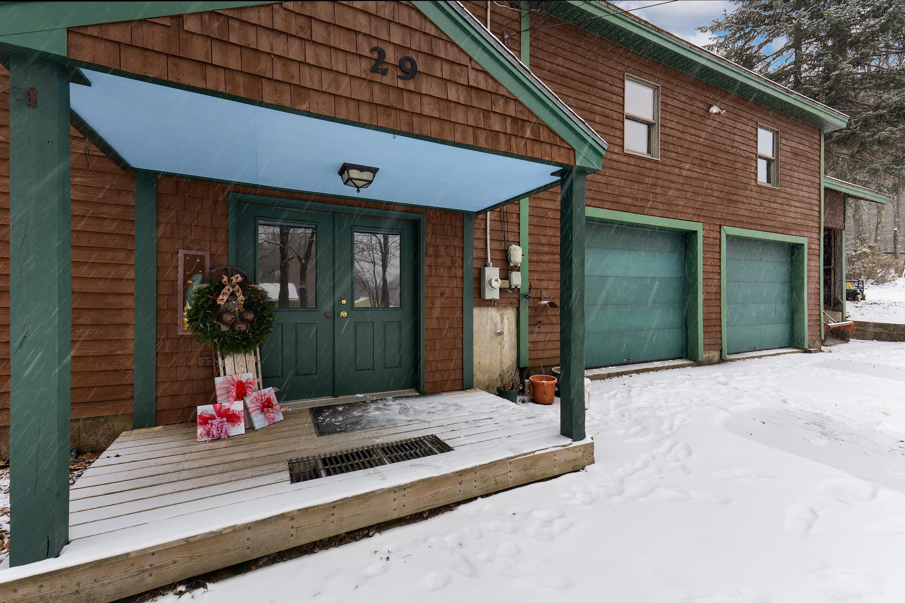 29 North Hill Road Buckfield ME 04220