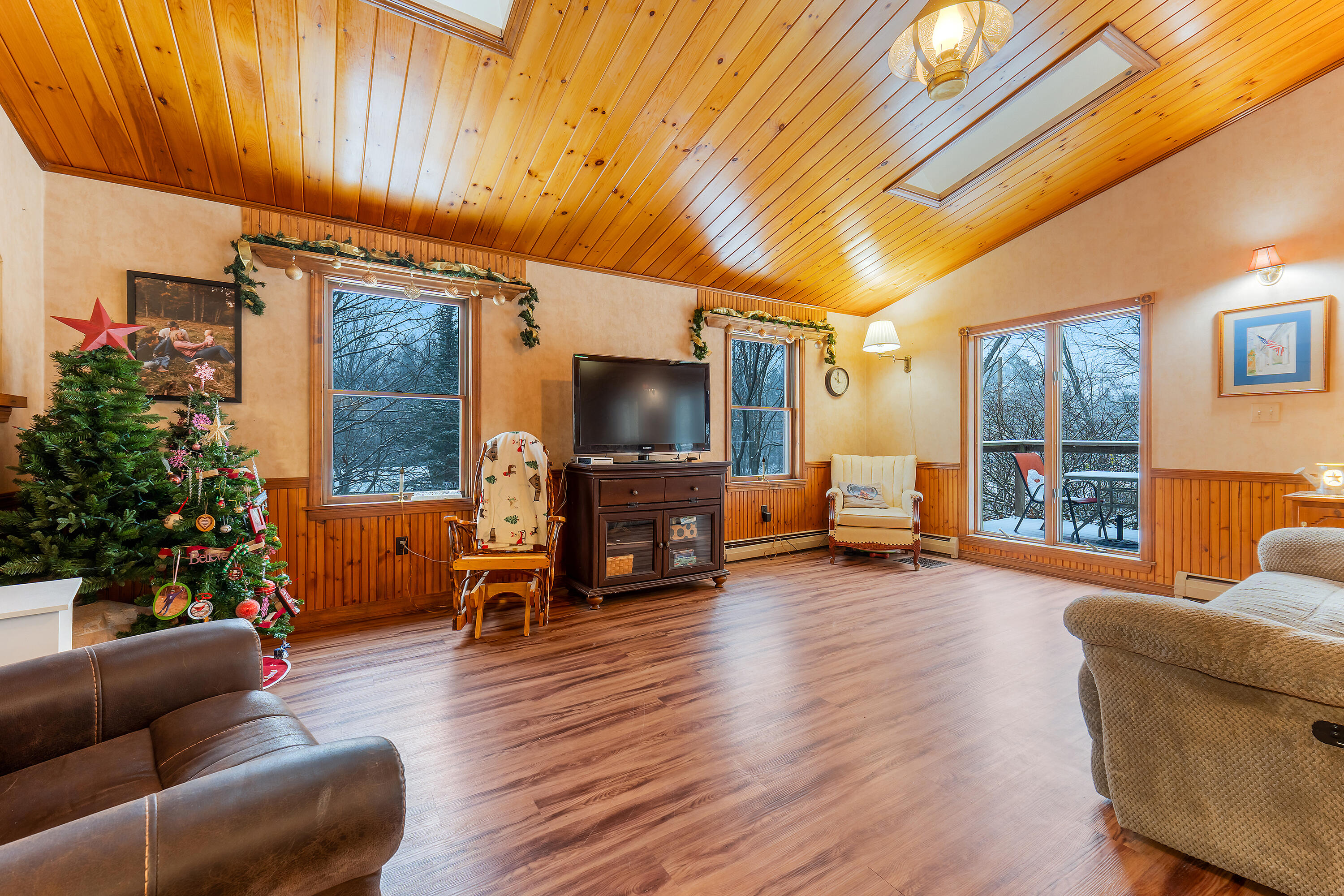 29 North Hill Road Buckfield ME 04220