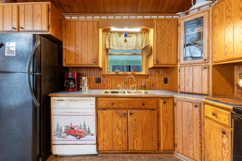 29 North Hill Road Buckfield ME 04220