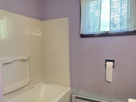 46 Fisher Avenue Lewiston ME 04240