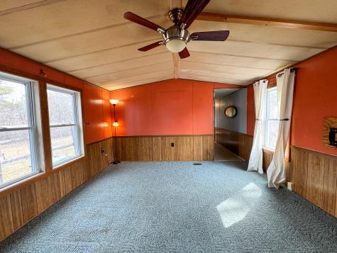474 W Broadway Lincoln ME 04457