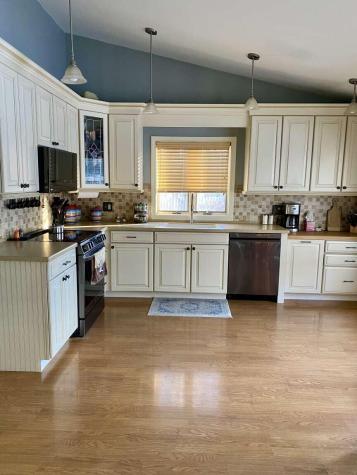 784 Essex Street Bangor ME 04401