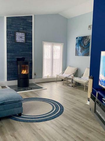 784 Essex Street Bangor ME 04401