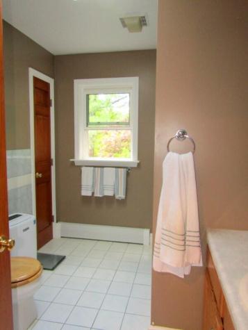 106 Cross Road Minot ME 04258