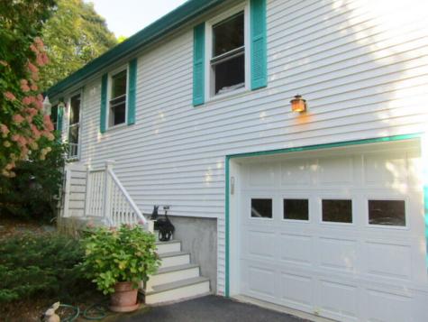 106 Cross Road Minot ME 04258