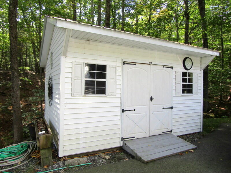 106 Cross Road Minot ME 04258