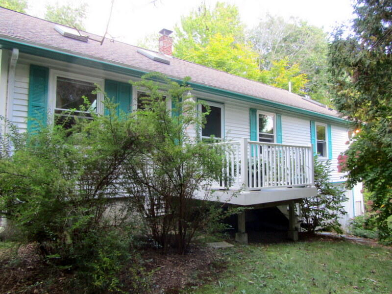 106 Cross Road Minot ME 04258