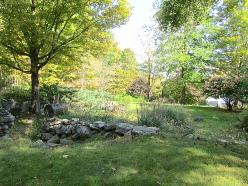 106 Cross Road Minot ME 04258