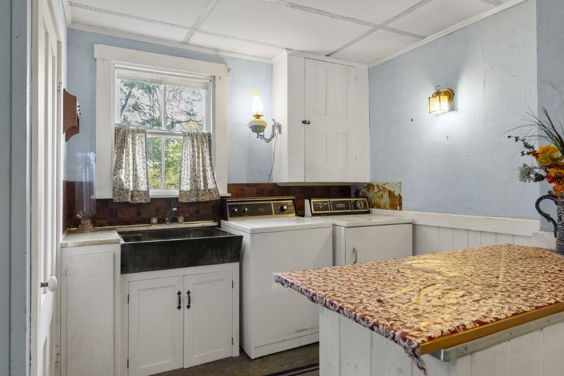 576 Back River Road Boothbay ME 04537