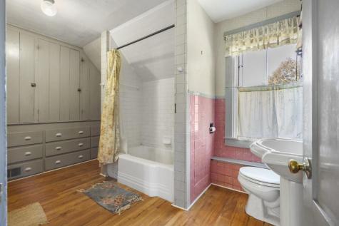 576 Back River Road Boothbay ME 04537