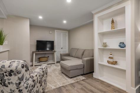 293 Long Beach Avenue York ME 03909