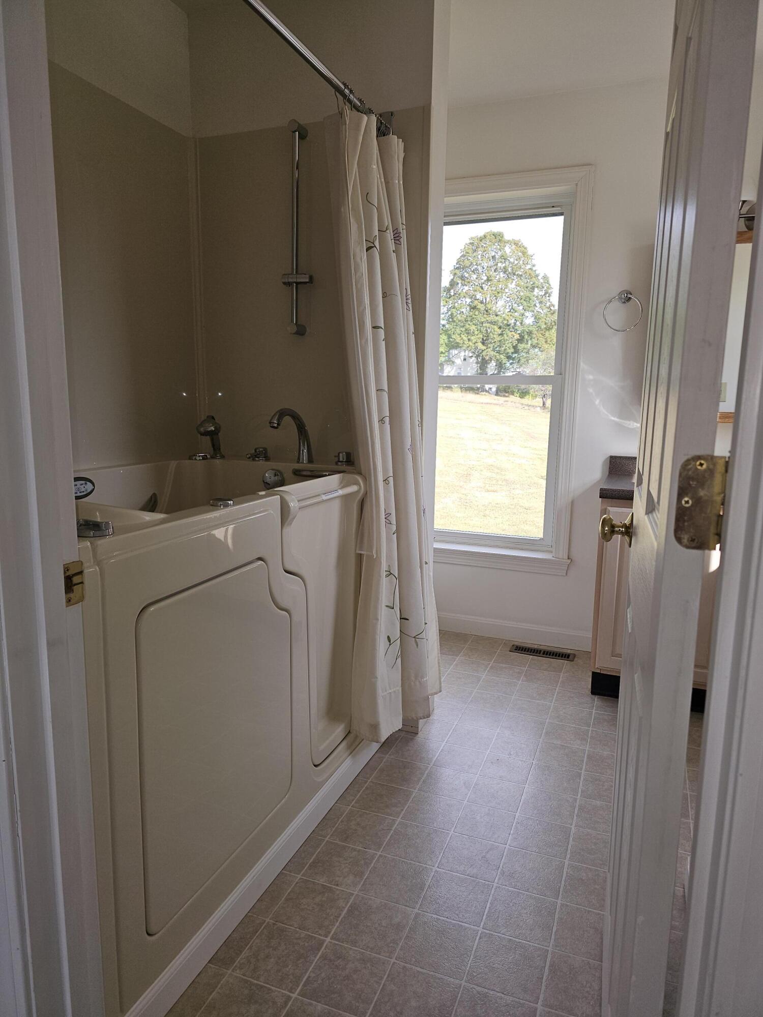 8 Evans Hill Drive Denmark ME 04022