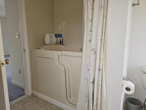 8 Evans Hill Drive Denmark ME 04022