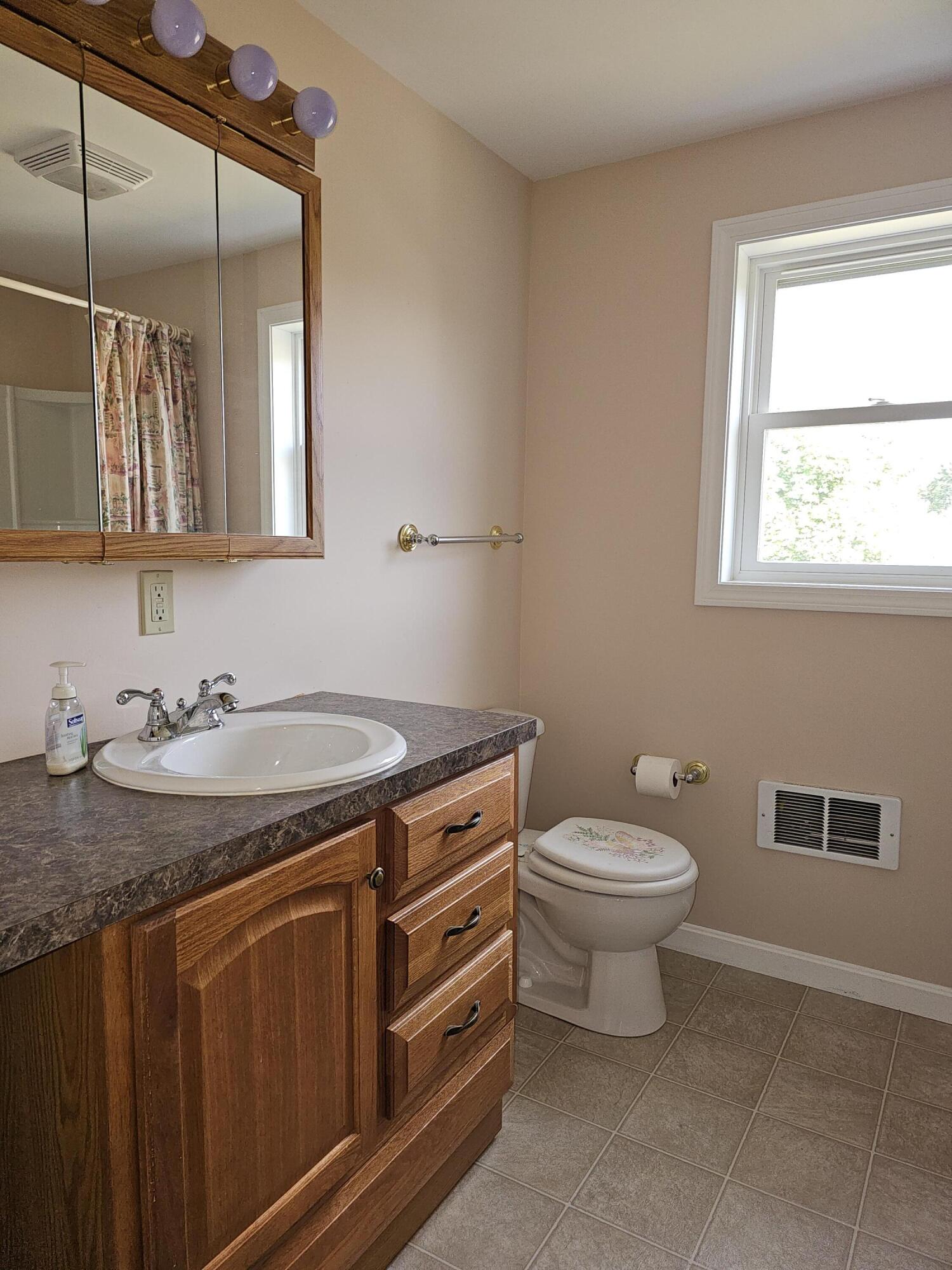 8 Evans Hill Drive Denmark ME 04022