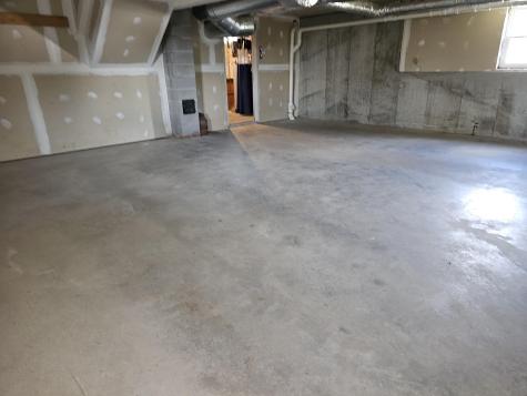 8 Evans Hill Drive Denmark ME 04022