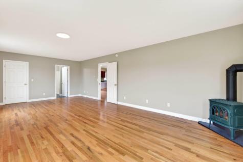 34 Maurice Way Cumberland ME 04021