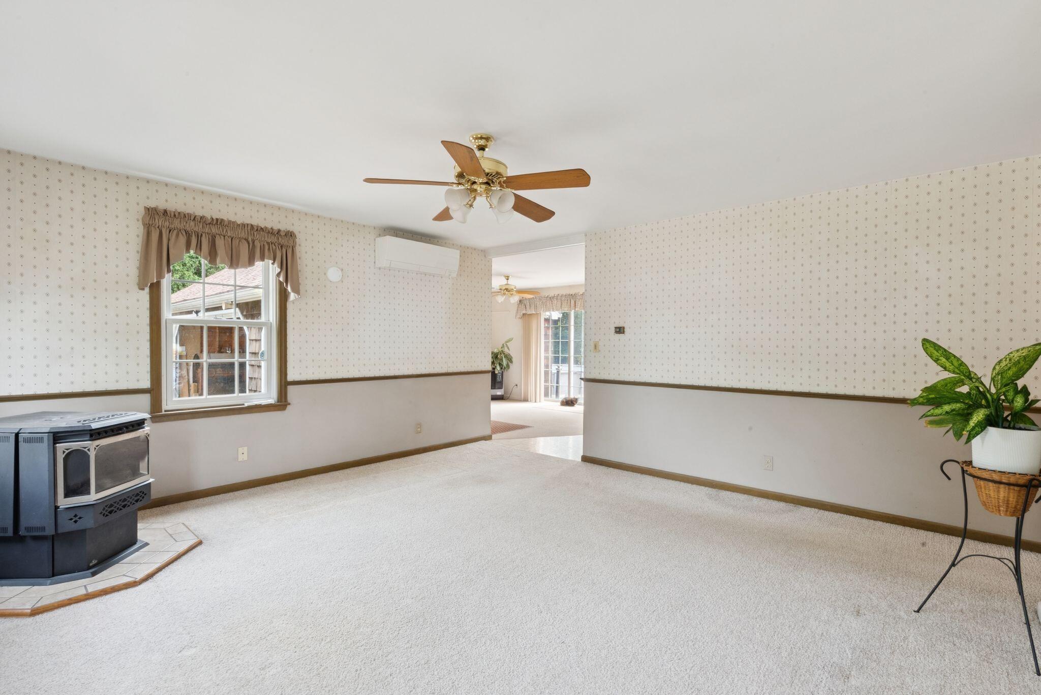 2 Gilmar Avenue Lewiston ME 04240