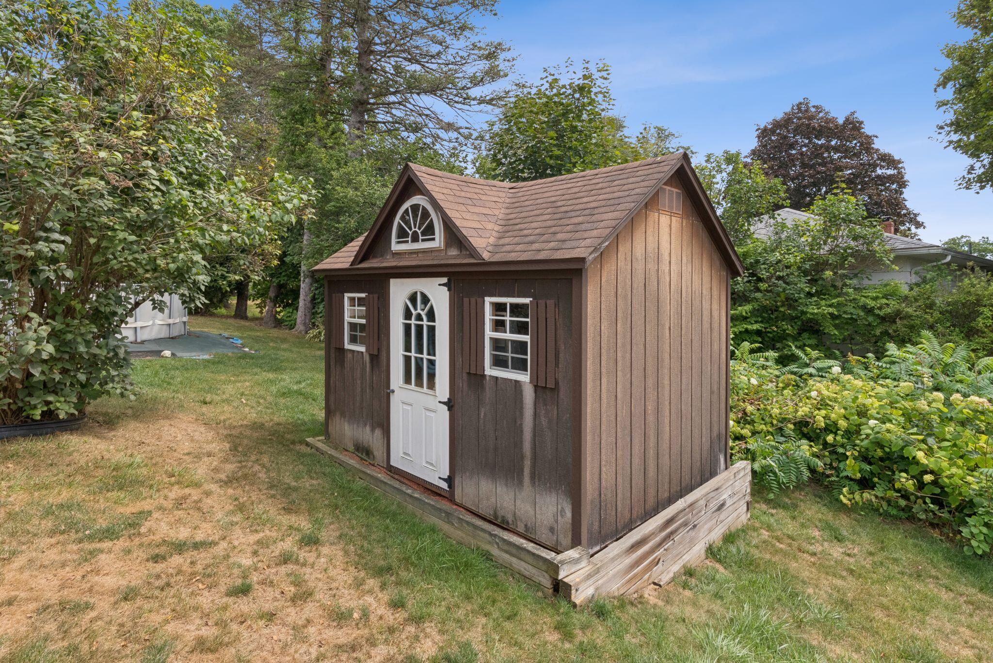 2 Gilmar Avenue Lewiston ME 04240