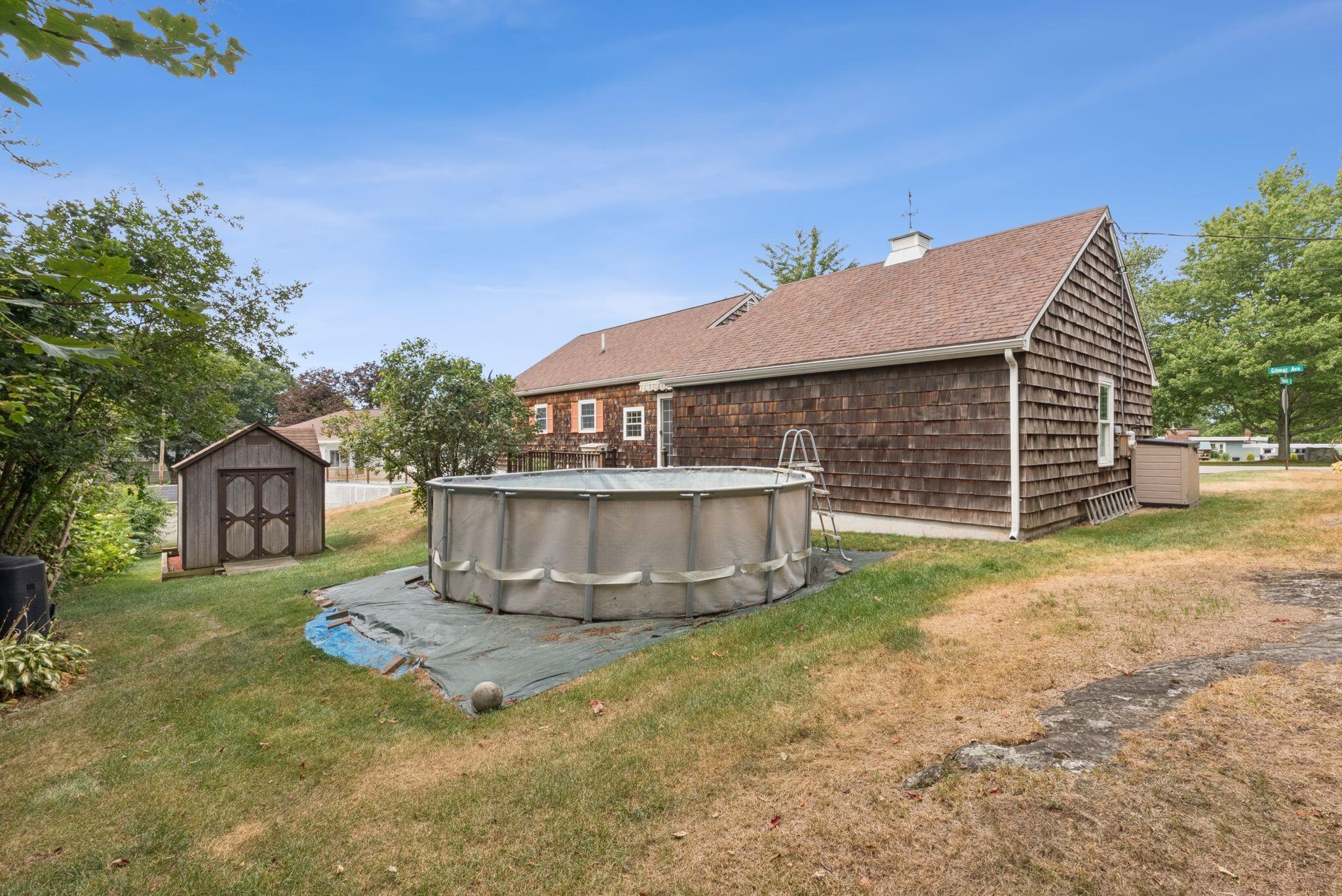 2 Gilmar Avenue Lewiston ME 04240